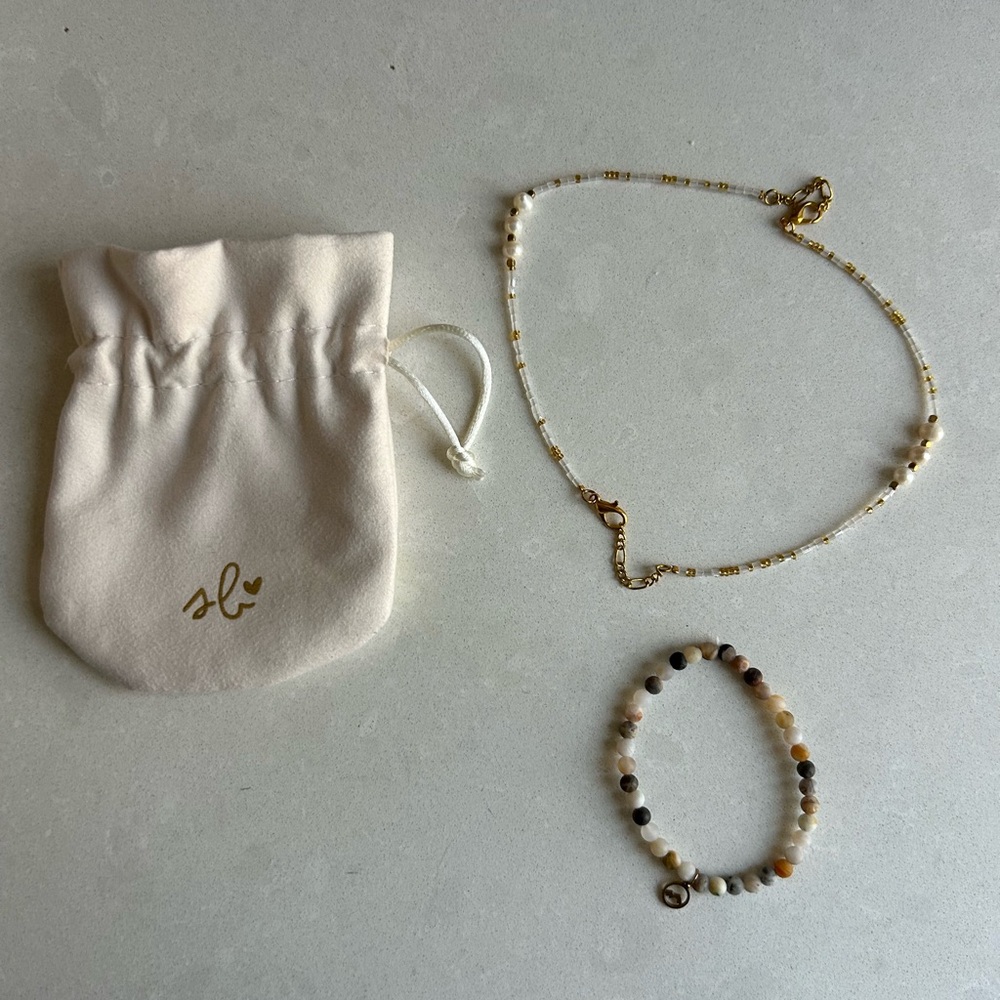 KIDS Beaded Necklace & Bracelet Set